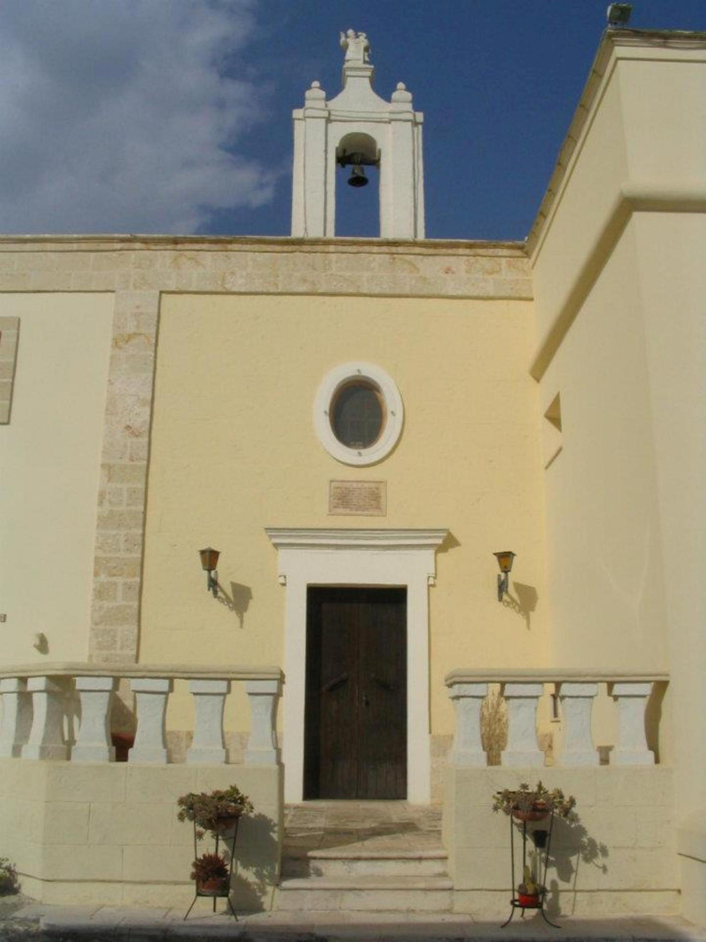 Masseria San Martino Hotel Pezze Di Greco Exterior photo