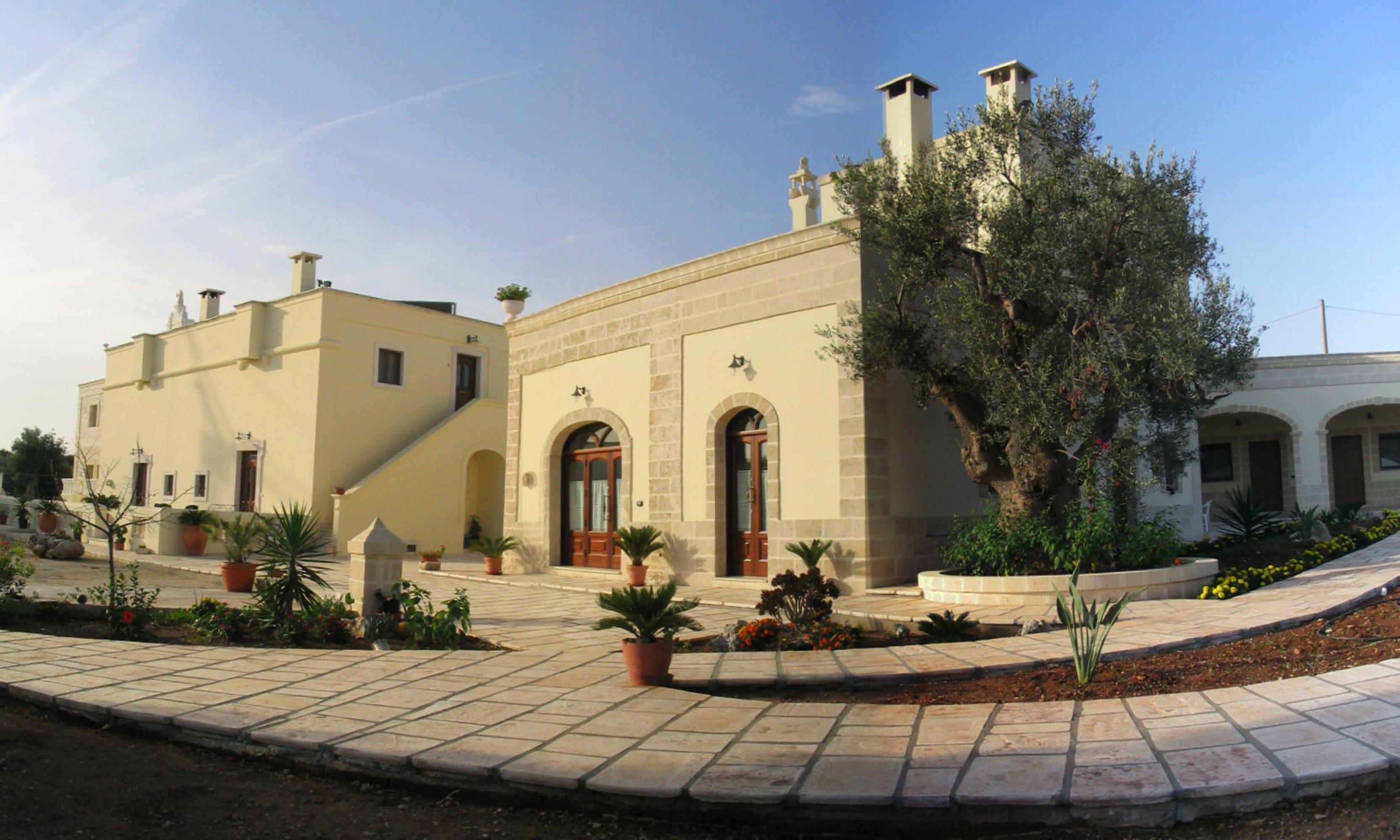 Masseria San Martino Hotel Pezze Di Greco Exterior photo