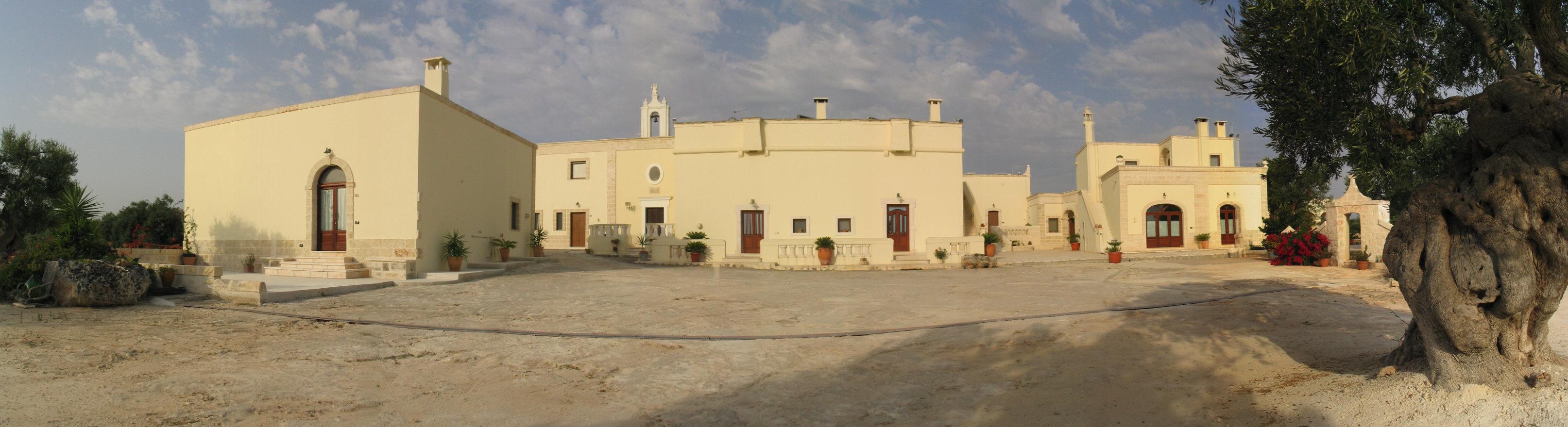 Masseria San Martino Hotel Pezze Di Greco Exterior photo